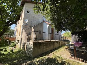 Vente appartement 2 pièces 51 m² à La Machine (58260)  28 000 €
