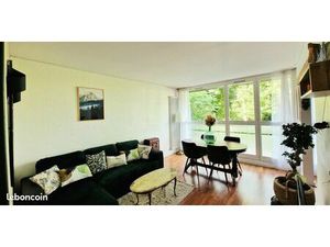 Appartement F4 meublé 80 m² - 2 balcons