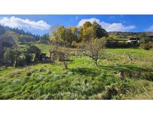 Terrain constructible viabilisé à vendre