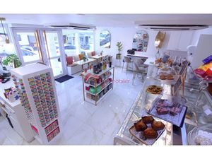 A CEDER : DROIT AU BAIL - LOCAL 70 m2 Hyper centre-ville Sai