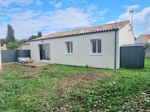 Location Maison à Coëx (85220) : à louer / 78m² Coëx