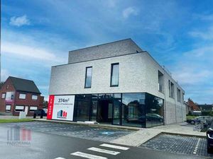 Bien professionnel à louer à Oostham € 3.417 (LGPIL) | Zimmo