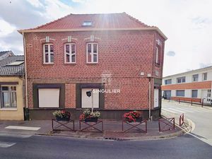 Vente immeuble 200 m² à Coutiches (59310)  430 000 €
