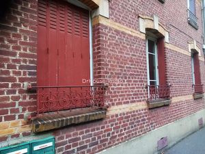 Location appartement 2 pièces 17 m² à Noyon (60400)  552 €