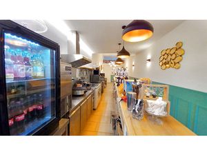 Creperie  Salon de thé  Feu vert pour une affaire neuve...