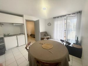 Location meublée appartement 2 pièces 31.43 m² à Saint-maur-des-fosses (94100)  1 000 €