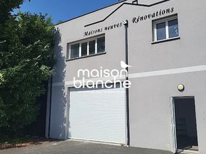 Location locaux professionnels 91 m² à Migné-Auxances (86440)  800 €