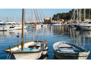 PLATEAU COMMERCIAL !