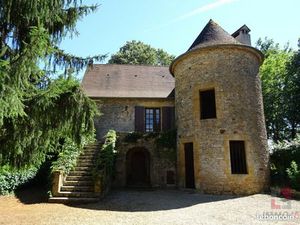 Maison 9 pièces 166 m²