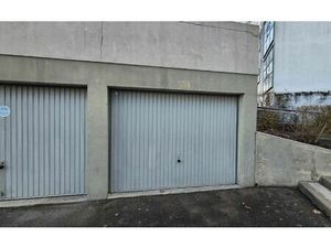 Location stationnement  15 m² T- à Saint-Michel-sur-Orge  105 €