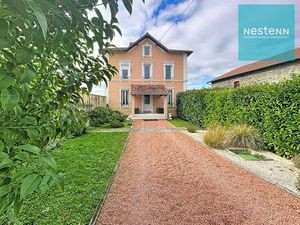 Maison familiale - 5 chambres - Saint Jodard 42590