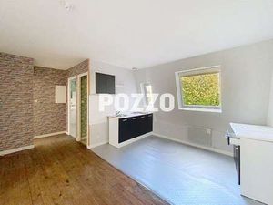 Location Appartement 2 pièces à Vire (14500) : à louer 2 pièces / 41m² Vire