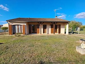 Vente maison 4 pièces 99 m² à Saint-Médard-de-Guizières (33230)  150 000 €