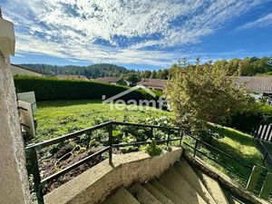 Vente maison 5 pièces 110 m² à Celles-sur-Durolle (63250)  130 000 €