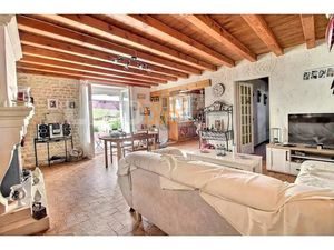 Vente maison 4 pièces 96 m² à Gibourne (17160)  173 000 €