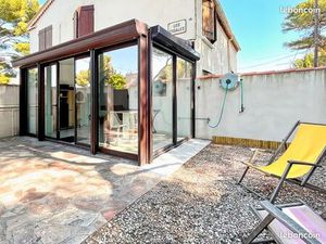 Studio sous les pins