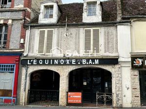 Vente commerce 7 pièces 161 m² Saint-Pierre-en-Auge (14170)