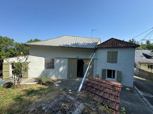 Vente maison 5 pièces 95m2 Gan 64290 - 183500 € - Surface Privée