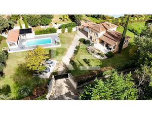 Vente villa 5 pièces 163 m² à Saint-Etienne-de-l'Olm (30360)  469 000 €