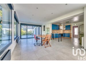 Vente maison 7 pièces 176 m² à Le Plessis-Trévise (94420)  599 000 €