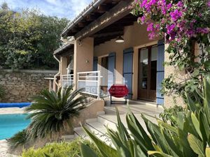 Vente maison 5 pièces 90 m² à Bormes-les-Mimosas (83230)  682 000 €