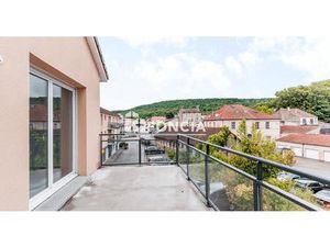 Ars Sur Moselle - F3 avec terrasse et 2 parkings