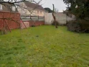 Vente terrain 402 m² à Etiolles (91450)  180 000 €