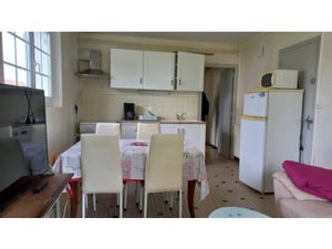 Location meublée appartement 2 pièces 60 m² à Saint-Palais (64120)  490 €