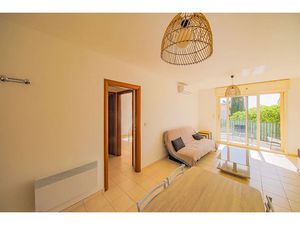 Location appartement 2 pièces 42 m² à Penta-di-Casinca (20213)  640 €