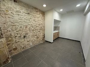 Location locaux professionnels 23 m² à Marseille 2ème (13002)  500 €