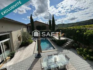 Maison de charme avec piscine - Pruzilly