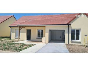 Maison residence senior contres