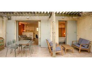 A Vendre Appartement de 45m2 250000 € à Saumane-De-Vaucluse