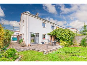 Maison à vendre VILLEPREUX 6 pièce(s) 121m2 399 000€