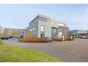 Kantoor te koop in het industriepark te Haasrode/Heverlee met 14 parkings - opp. 626 m² - 