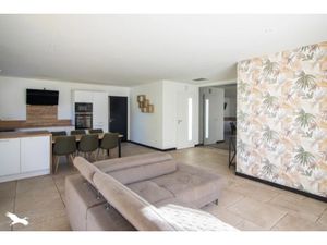 Vente maison 4 pièces 92 m² à Saint-Vincent-de-Tyrosse (40230)  385 000 €