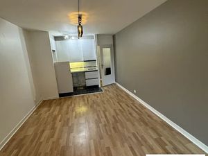Location meublée appartement 1 pièce 30 m² à Saint-maur-des-fosses (94100)  950 €
