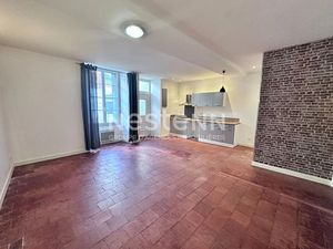 Vente maison 4 pièces 123.62 m² à Vaas (72500)  107 400 €