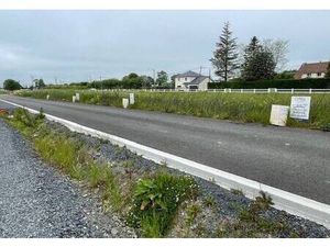 Terrain constructible viabilisé à vendre
