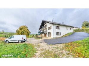 Maison 11 pièces 340 m²