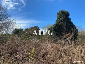 Terrain 3 pièces 6488 m² LESCOUET GOUAREC