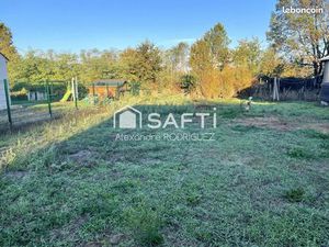 Terrain 602 m² GUILLOS