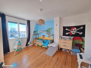 Maison mitoyenne 100m2 - 3 pièces - DPE D