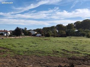 Terrain 771 m² Saint Sylvestre Sur Lot