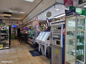 Bar  fonds de commerce  jeux  pmu  tabac 173 m² Sisteron