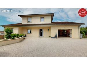 Maison 7 pièces 197 m²