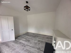 Immeuble 118 m² Brousseval