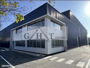 Local bureaux 1 000 m²