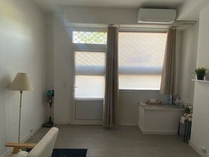 Local commercial / bureau