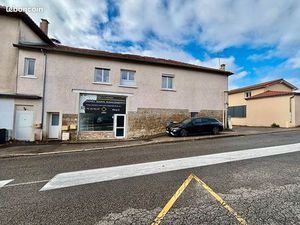 Local commercial 111 m² VAUGNERAY